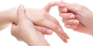 příčiny bolesti kloubů prstů